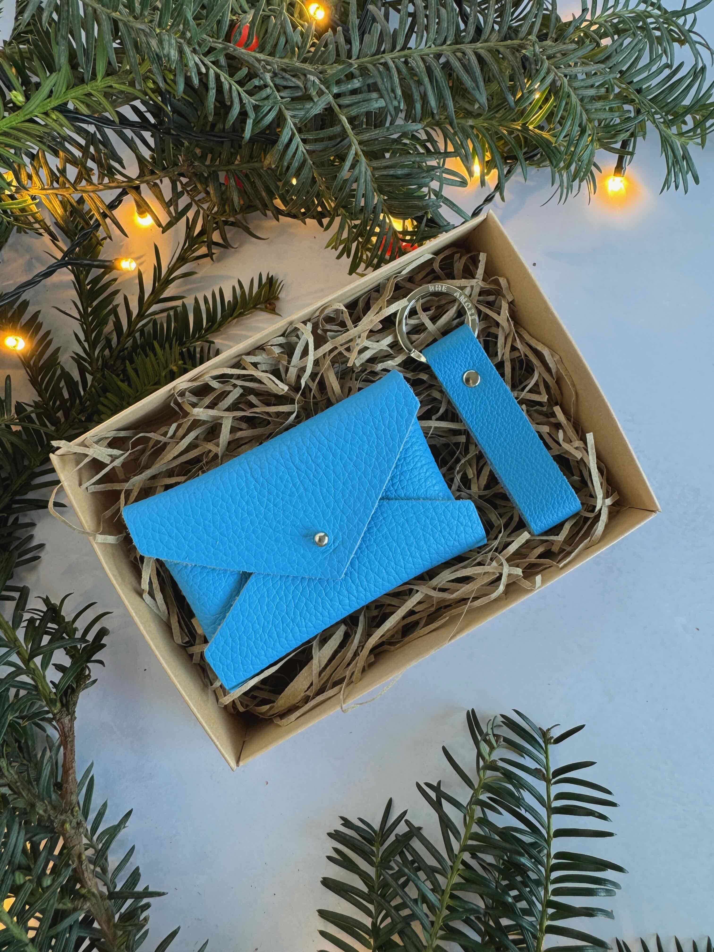 Mistletoe Gift Set 🎄