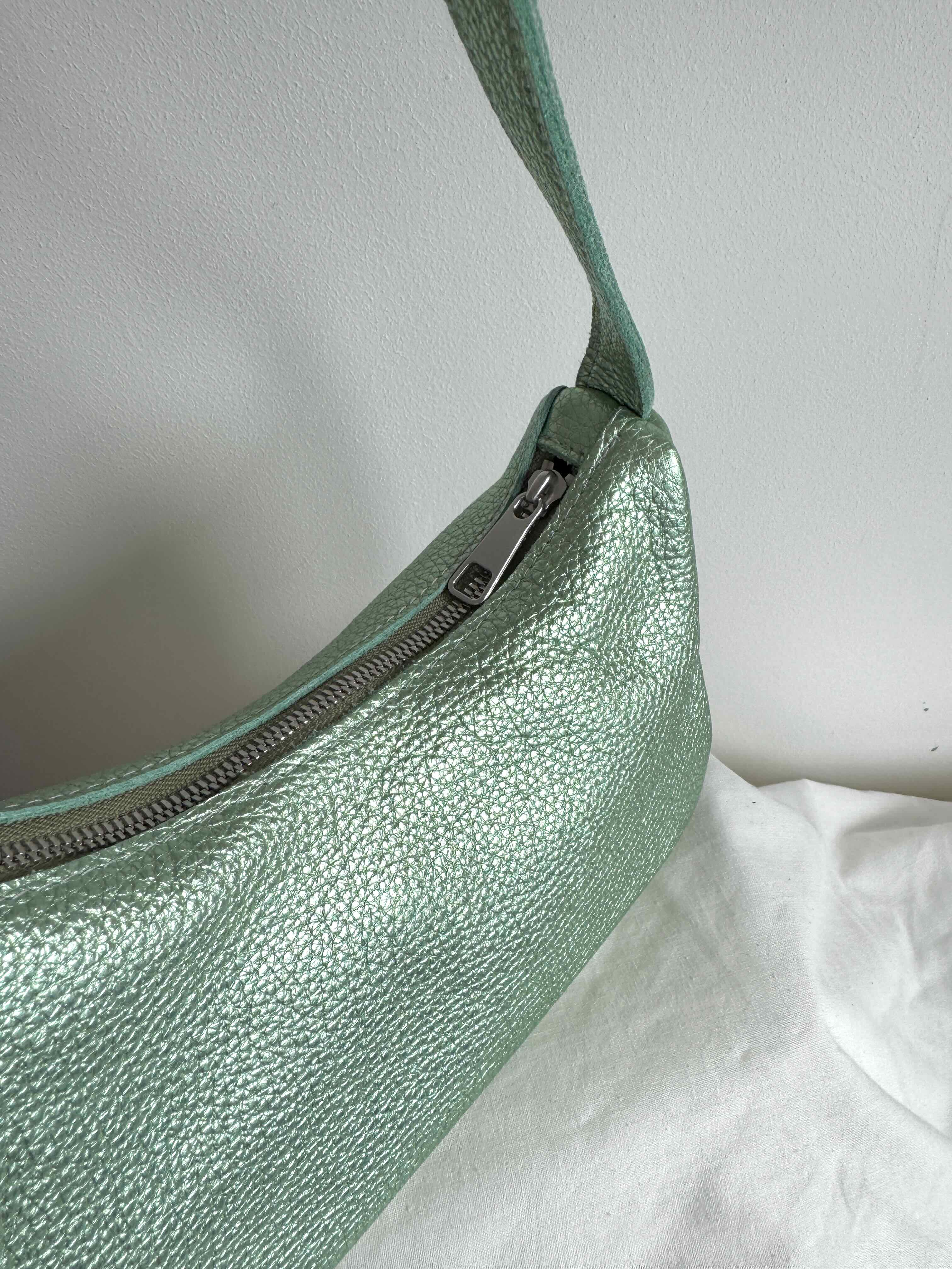 Seagrass Shoulder Bag