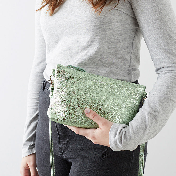 enof leather mini bag バッグ 2024年買ってよかったもの｜yuki｜スタイルの見つけ方